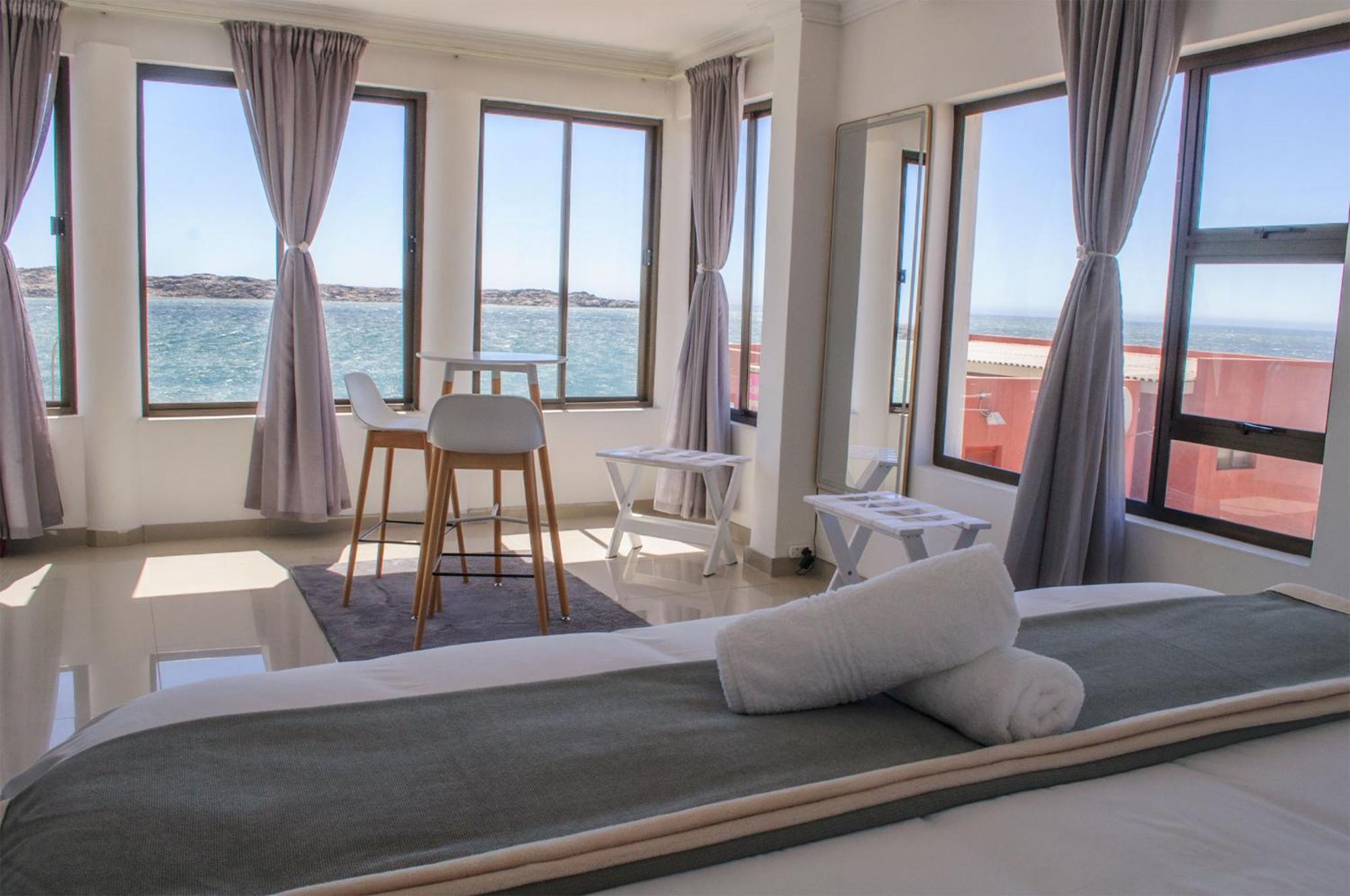 Shark Island Guesthouse Luderitz Ngoại thất bức ảnh