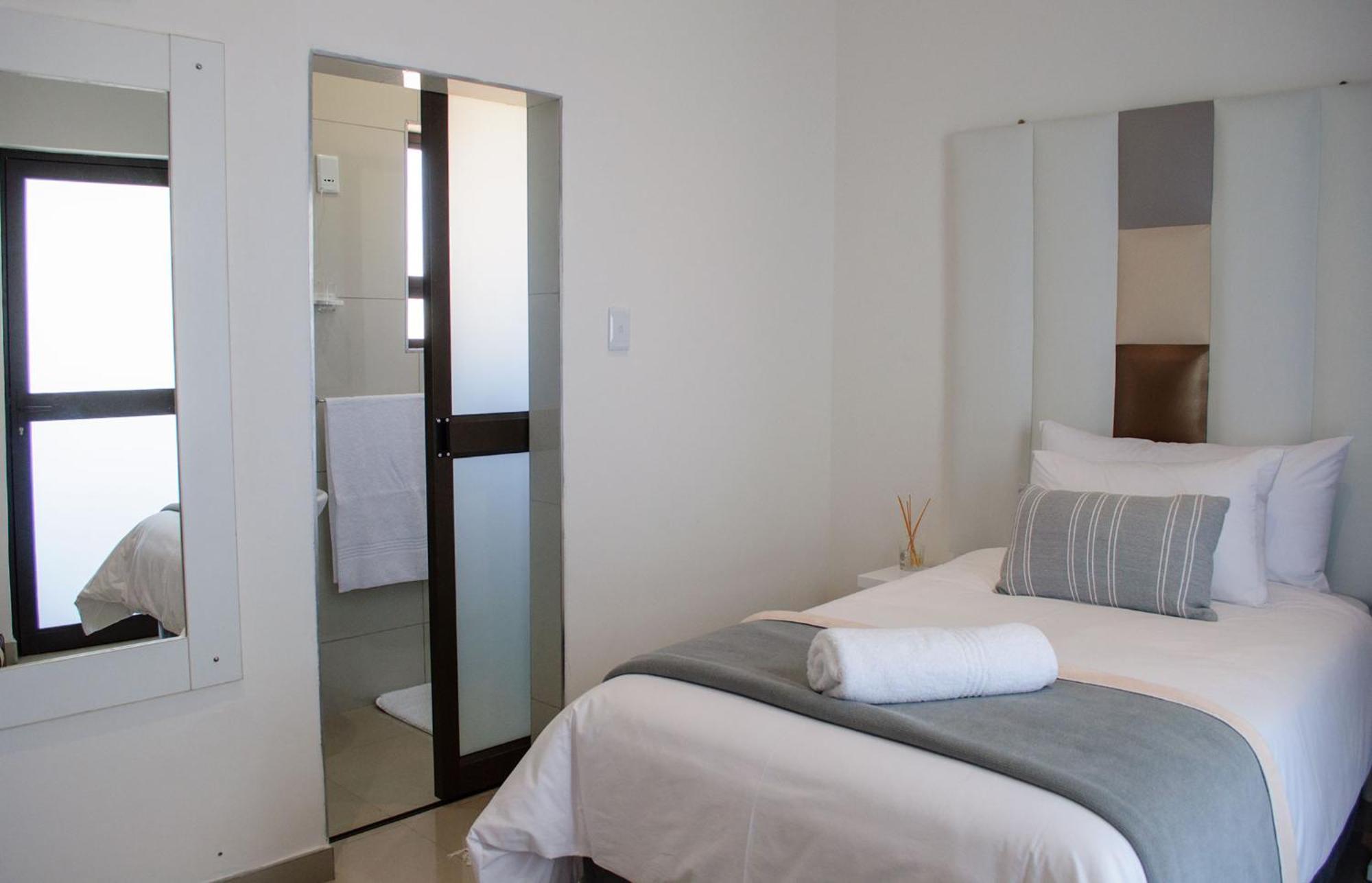 Shark Island Guesthouse Luderitz Ngoại thất bức ảnh