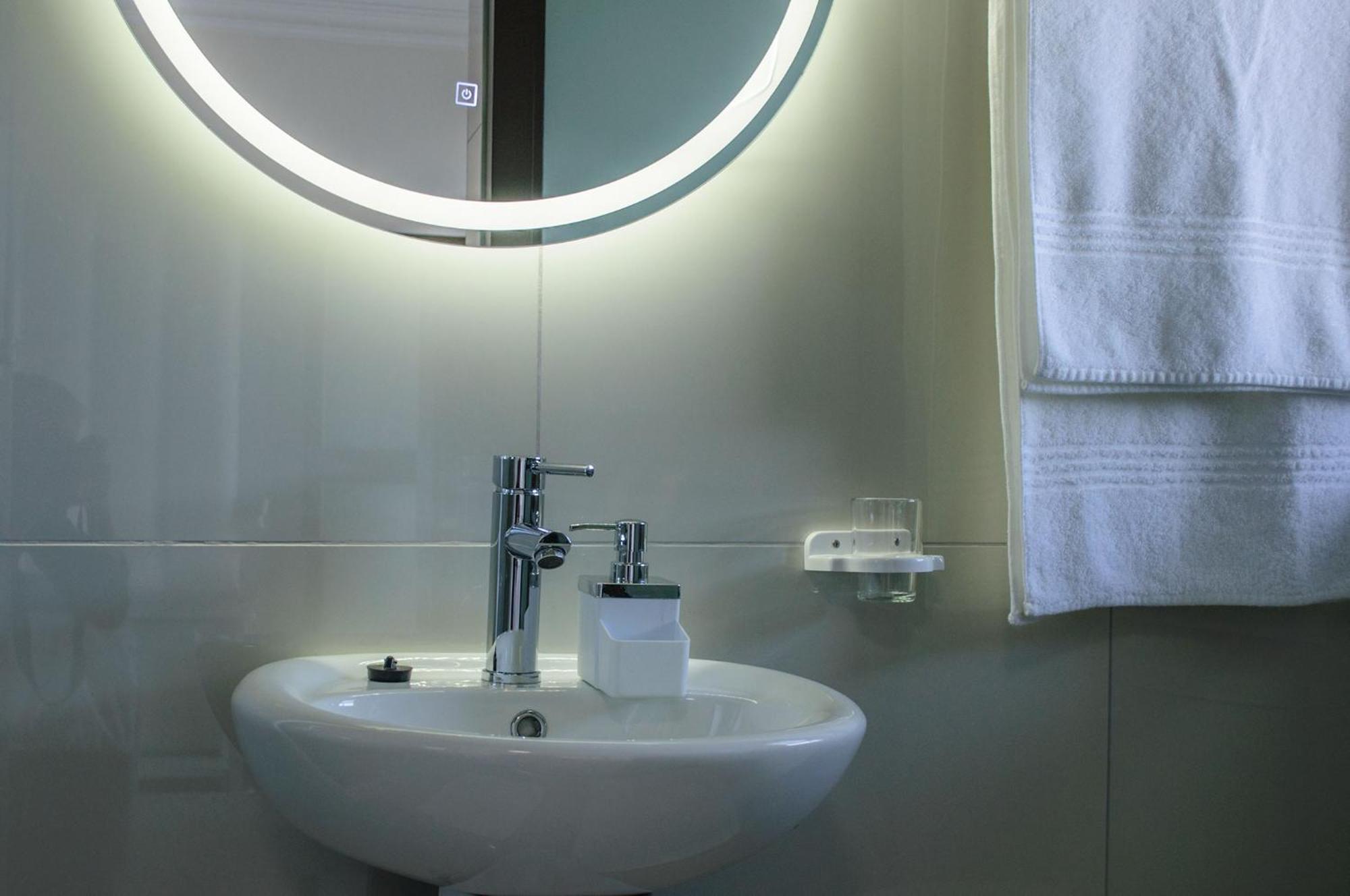Shark Island Guesthouse Luderitz Ngoại thất bức ảnh